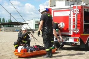 Udana akcja strażaków-ratowników w stoczni