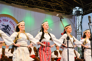 Początek Vistula Folk Festival z międzynarodowym przytupem [FOTO, FILM]