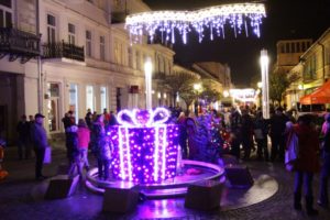 Świąteczny klimat opanuje ulicą Tumską w Płocku. Konkursy, zabawy i prezenty…