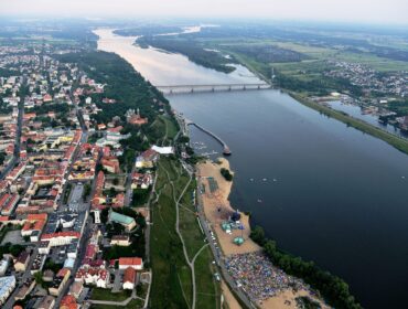 Tak zmienił się Płock przez minione 25 lat… Ilu może być płocczan w 2040, 2050, 2060 roku?