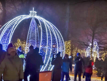 Płockie Ogrody Światła rozbłysną w grudniową sobotę. Reszta pozostaje tajemnicą. Orlen już dziś zaprasza, ale gdzie?