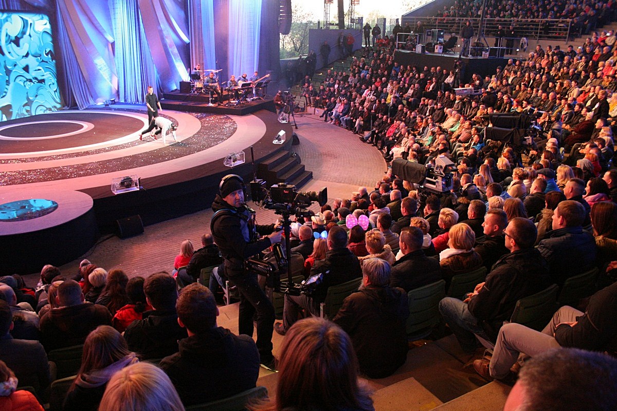 Giganci polskiej sceny kabaretowej już w sobotę wystąpią w Płocku. Będzie się działo…