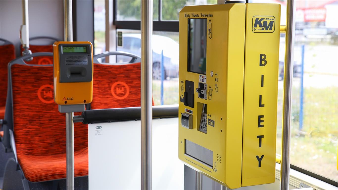 Nowość w biletach na przejazdy autobusami KM Płock dla uczniów szkół średnich. Od kiedy, jaki koszt i dla kogo?