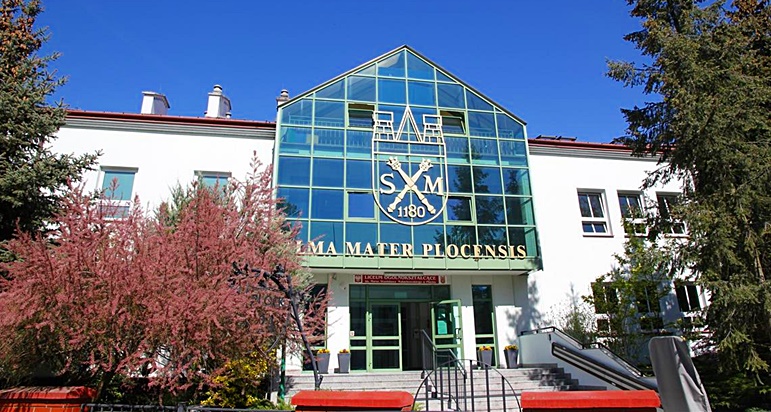 Trwają prace remontowe w płockiej Małachowiance. Nowe urządzenia, termomodernizacja…