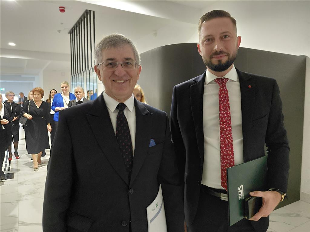 Pomoc dla strażaków ochotników z kilku powiatów, w tym płockiego. Tym razem od ZUS i KRUS. Na czym będzie polegała? [FOTO]