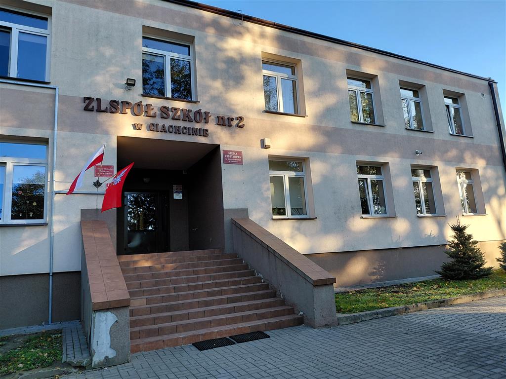 Skok w XXI wiek. Było co świętować w Zespole Szkół nr 2 w Ciachcinie w gm. Bielsk. Nowiutka hala sportowa, i nie tylko [FOTO]