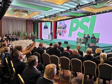 PSL wybrało nowe władze. Szefem Rady Naczelnej został poseł z okręgu płocko-ciechanowskiego. Mamy komentarz starosty płockiego [FOTO]
