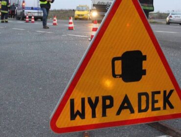 Wypadek na terenie gminy Brudzeń Duży. Wśród poszkodowanych dwoje dzieci