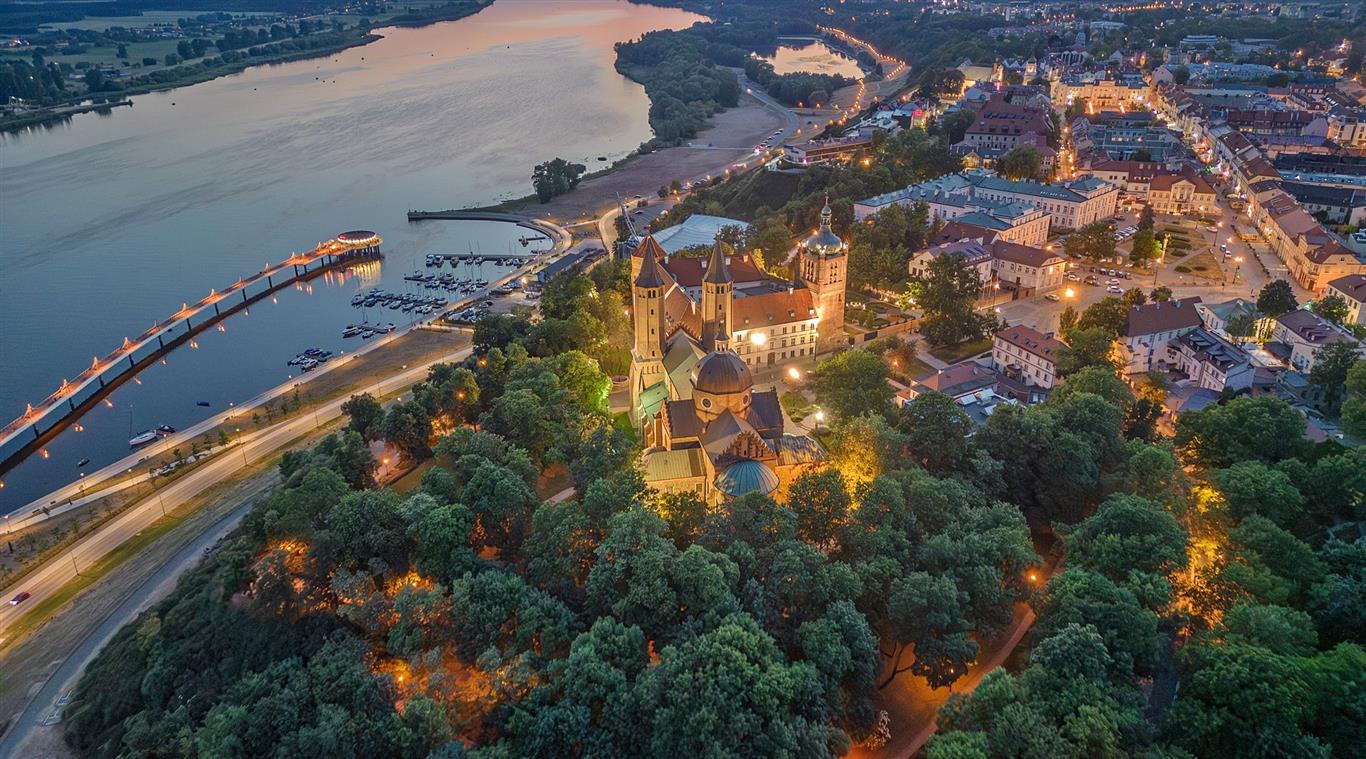 Ogromny projekt za bardzo duże pieniądze ruszył w Płocku. Potrwa 4 lata. W roli głównej… dwa kolory