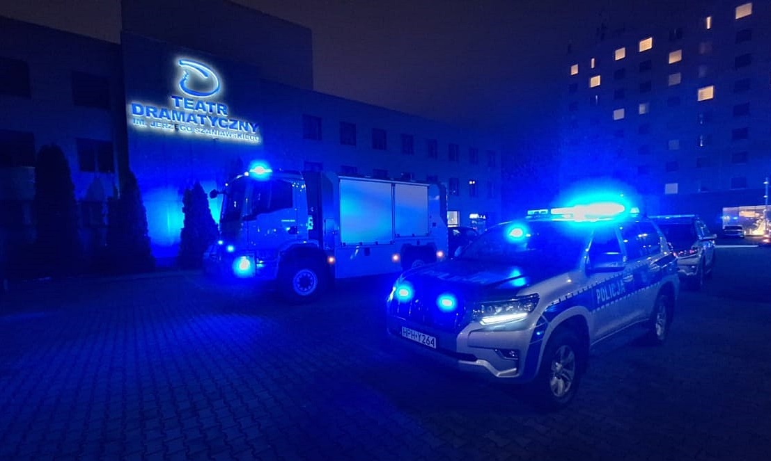 Ładunek wybuchowy w piwnicy Teatru Dramatycznego w Płocku. Policja sprawdza pozostałe pomieszczenia