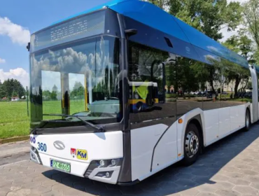To już pewne. Orlen dostarczy wodór Komunikacji Miejskiej Płock do nowych autobusów. Spółka podała ilości i koszt