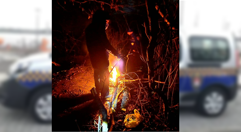 Ognisko w Jarze Brzeźnicy w Płocku. 43-latek chciał się ogrzać i przygotować sobie posiłek