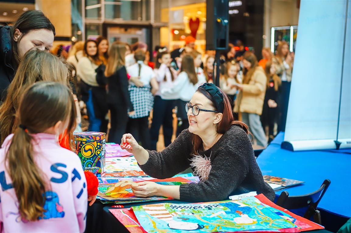 Serca rozgrzane do czerwoności, czyli 'znak – sygnał’, iż ruszył wielki finał WOŚP. W Płocku już w sobotę. A jak było? Są zdjęcia…