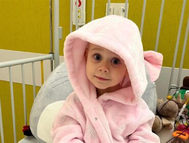 W ciałku małej Płocczanki toczy się największa bitwa – na śmierć i życie. Pomóżmy Marysi wygrać!