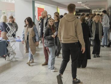 Drzwi Otwarte oraz Targi Pracy. Rekordowa ilość wystawców. Politechnika Warszawska filia w Płocku zaprasza w swoje progi