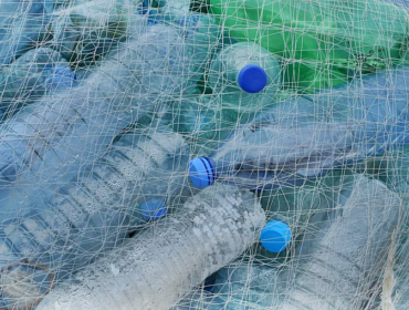 Nowe plastikowe opakowania, które powstaną ze zużytych. Orlen przetestował produkcję