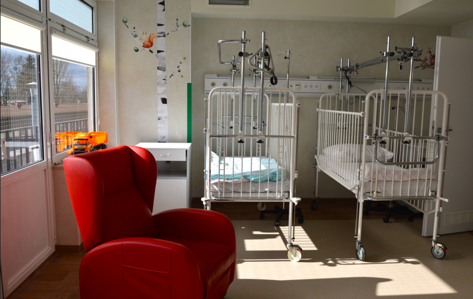 Kliniczny Oddział Chirurgii Dziecięcej już na I piętrze szpitala na płockich Winiarach. Wyremontowany i przyjazny dla maluchów [FOTO]