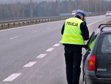 Kto powinien nastawić się na dotkliwe kary? Nowe przepisy ruchu drogowego. Część z nich już obowiązuje