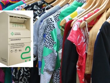Pojemniki na tekstylia stanęły na ulicach Płocka. Gdzie oddać ubrania, buty czy pościel? Podajemy lokalizacje