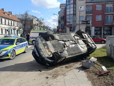 Groźny wypadek w centrum Płocka. Do szpitala trafiło dziecko [FOTO]