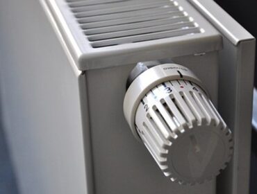 Dane mówią same za siebie. Dużo wyższe zużycie ciepła w płockich mieszkaniach niż poprzedniej zimy. A którego dnia najwięcej?