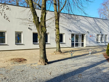 Komfortowo i nowocześnie. W Łącku powstał nowy Ośrodek Zdrowia. Pacjenci już są przyjmowani