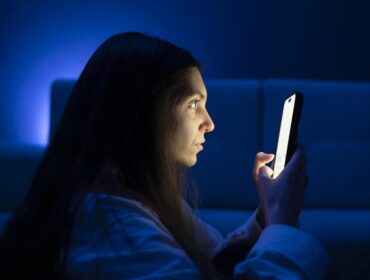 Wysoka cena za cyfrowe czasy. Płacimy ją wszyscy! Lekarka z mazowieckiego szpitala wyjaśnia i radzi…