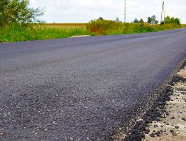 Kolejne remonty i budowy dróg z rządowego funduszu. Podpisano 12 umów. Na liście m.in. Płock, Powiat Płocki i kilka gmin