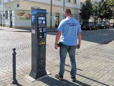 Od dziś obowiązuje w Płocku większa strefa płatnego parkowania. Które ulice na liście?
