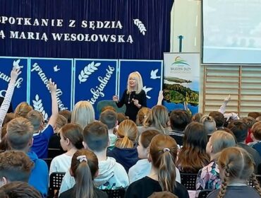 Sławna sędzia odwiedziła podpłocką gminę. Anna Maria Wesołowska gościem specjalnym cyklu spotkań [FOTO]