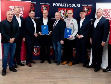 Pierwsza taka kadra w województwie mazowieckim. W powicie płockim 'wyłowią’ i wyszkolą utalentowane piłkarki i piłkarzy [FOTO]