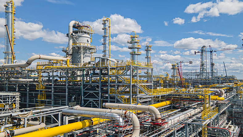 Uporządkowano bałagan po poprzednikach. Orlen podał realne kwoty budowy Nowej Chemii. Realizacja projektu przyspiesza