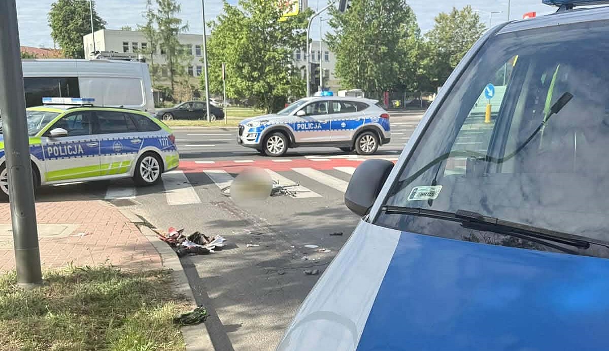 Potrącenie rowerzystki w Płocku. Nastolatka w stanie zagrażającym życiu