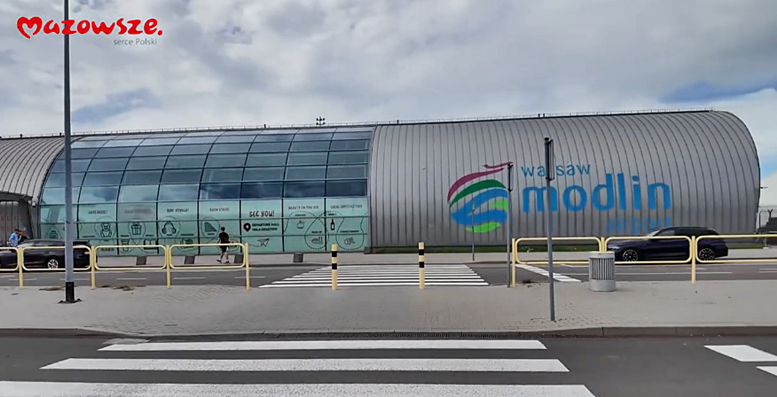 Informacje z Mazowsza. Nowy terminal w Modlinie, nowoczesne pociągi dla Kolei Mazowieckich… [FILM]