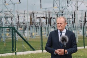 Historyczny dzień dla polskiej energetyki. Pierwszy prąd z Bałtyku popłynął do odbiorców. Premier w Choczewie zapowiada