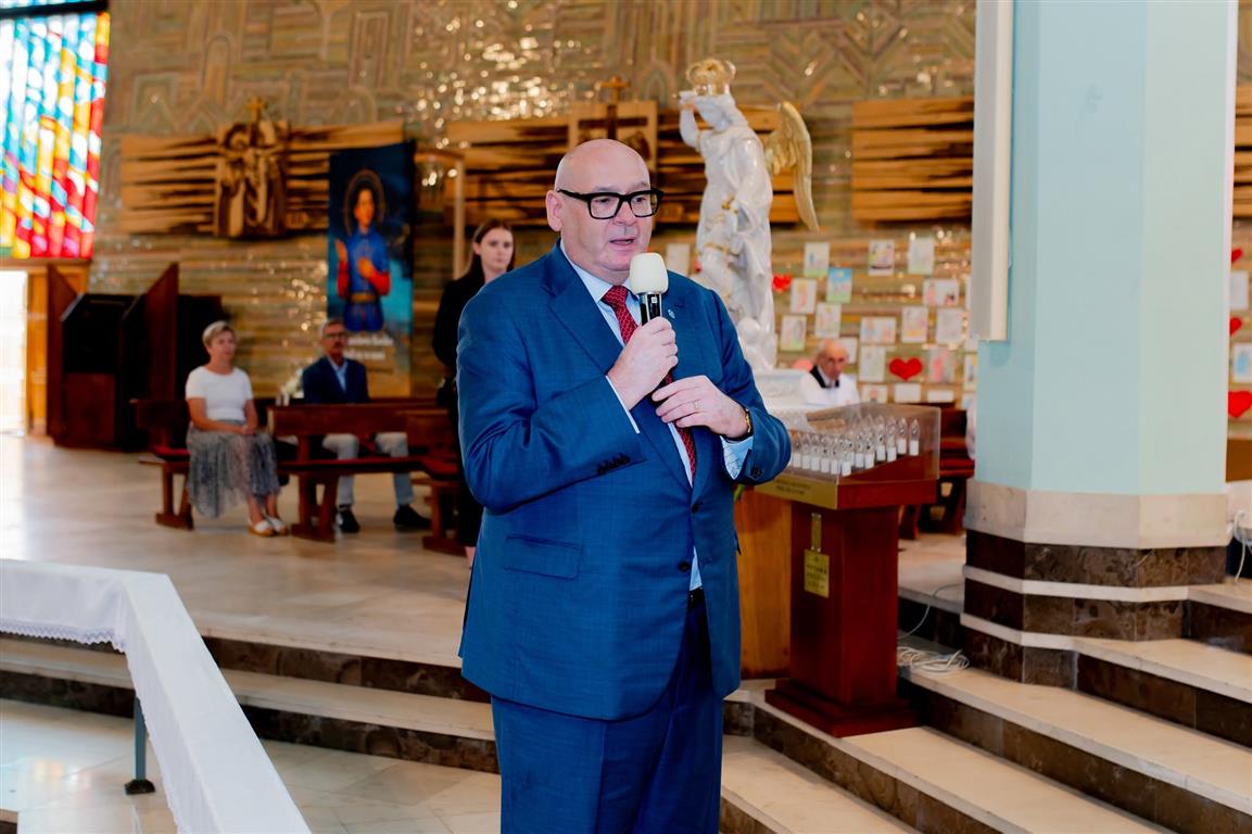 Szczególny wymiar niedzielnych uroczystości w płockiej Stanisławówce. Pamięci tych, którzy stawali w obronie Ojczyzny [FOTO]