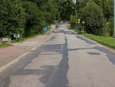 Ulica Sierpecka na osiedlu Trzepowo w Płocku do remontu. Droga przejdzie totalną metamorfozę