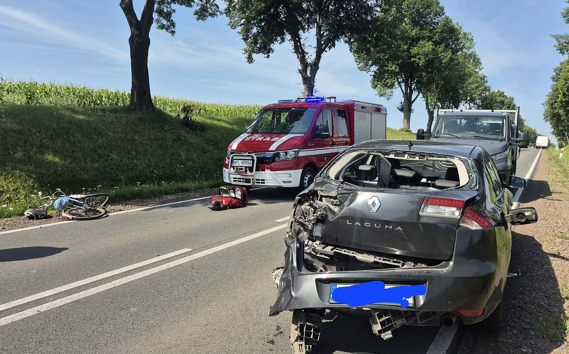 Śmiertelne potrącenie rowerzystki w gm. Brudzeń Duży (pow. płocki). Na miejscu policja i prokurator